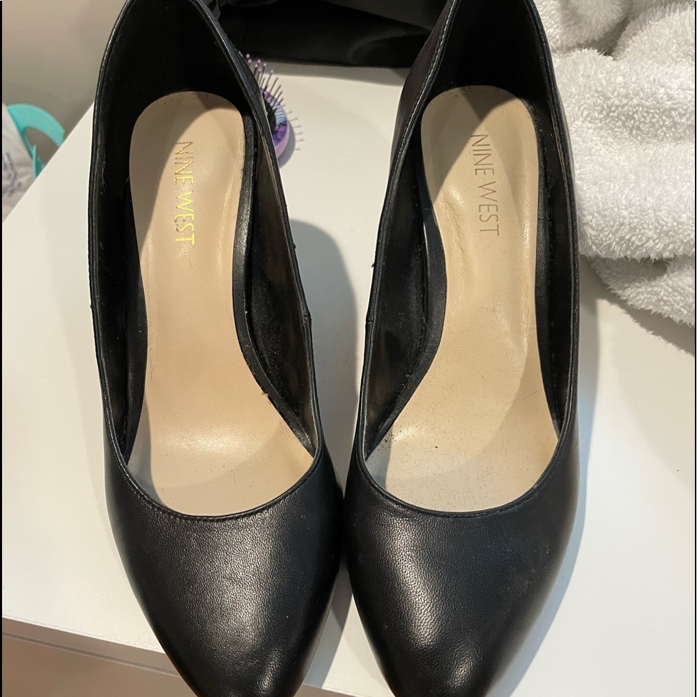 Womens Nine West wedges